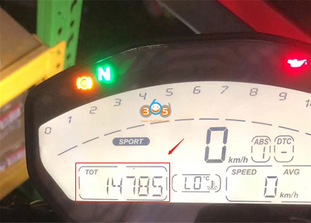 2016 DUCATI MONSTER 821 EU3 odometer correction with iScan Ducati 18